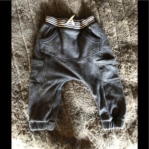 Genuine by OshKosh 18M boy sweatpants
